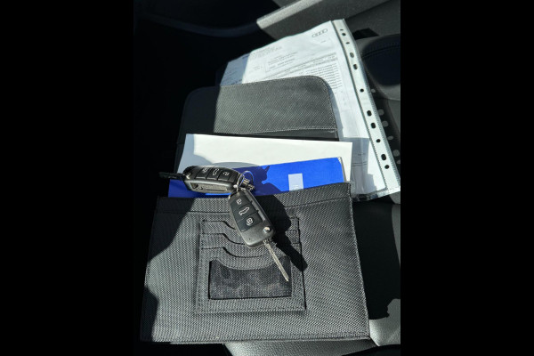 Audi A3 Sportback 30 TFSI Design Pro Line - Automaat I Leer I Navigatie I LED I PDC I 19 inch Sport velgen I Dealer onderhouden