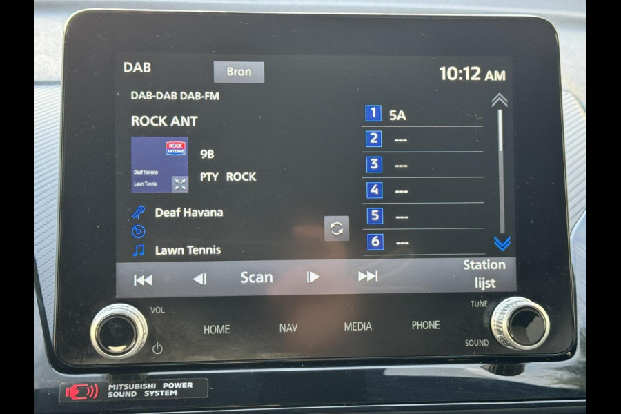 Mitsubishi Eclipse Cross 2.4 PHEV Business Executive Adaptive cruise Climate control Stuur- Stoelverwarming v/a Apple / Android