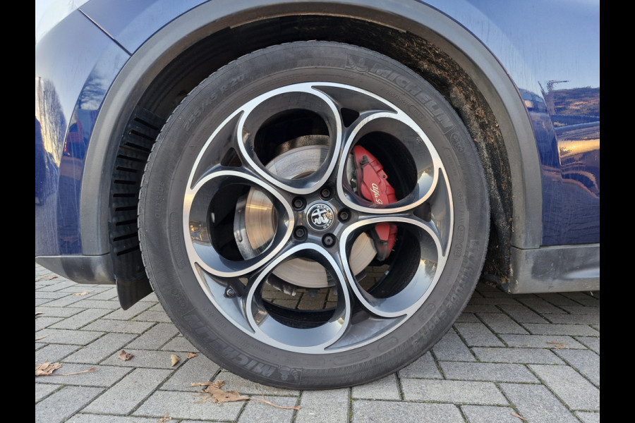 Alfa Romeo Stelvio 2.2d AWD Super Automaat | Trekhaak |
