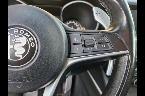 Alfa Romeo Stelvio 2.2d AWD Super Automaat | Trekhaak |