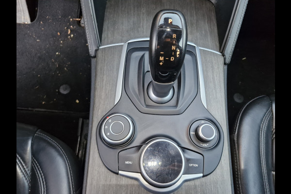 Alfa Romeo Stelvio 2.2d AWD Super Automaat | Trekhaak |