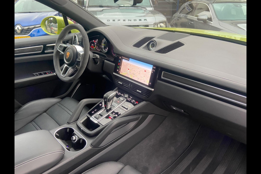 Porsche Cayenne Coupé 3.0 SPORTDESIGN/GTS-SEATS/UNIEKE KLEUR/PANO!