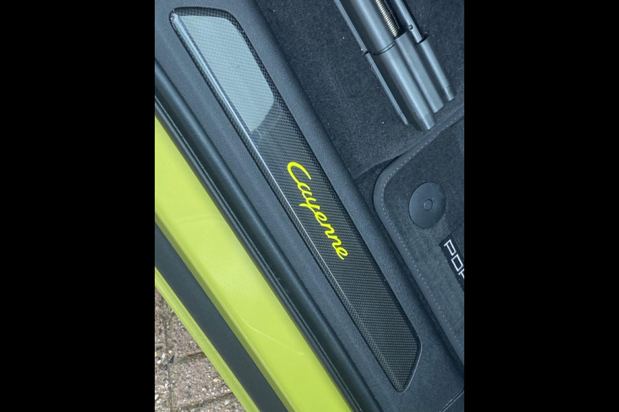 Porsche Cayenne Coupé 3.0 SPORTDESIGN/GTS-SEATS/UNIEKE KLEUR/PANO!