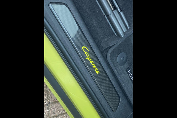 Porsche Cayenne Coupé 3.0 SPORTDESIGN/GTS-SEATS/UNIEKE KLEUR/PANO!