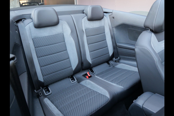 Volkswagen T-Roc Cabrio 1.5 TSI R-LINE | AUTOMAAT | FACELIFT | A.C.C. | CAMERA | IQ LED | VIRTUAL!!