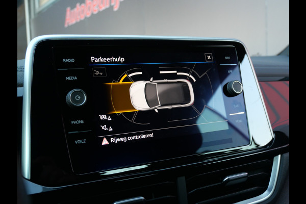 Volkswagen T-Roc Cabrio 1.5 TSI R-LINE | AUTOMAAT | FACELIFT | A.C.C. | CAMERA | IQ LED | VIRTUAL!!