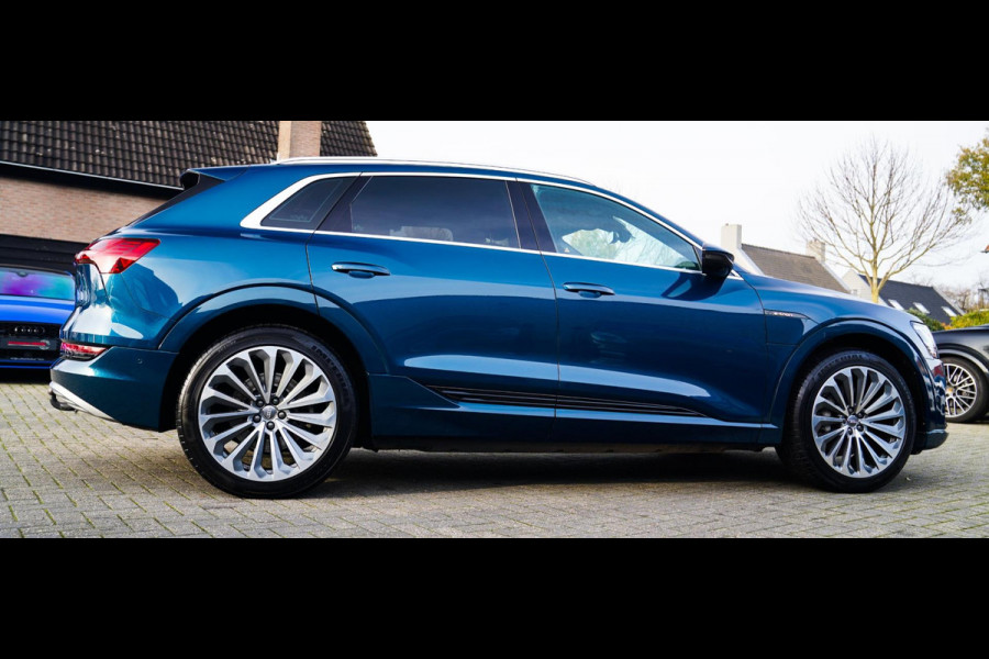 Audi e-tron E-tron 55 quattro advanced 95 kWh | Luchtvering | 360 camera