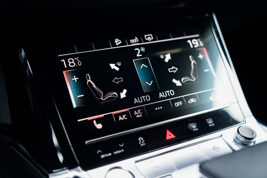 Audi e-tron E-tron 55 quattro advanced 95 kWh | Luchtvering | 360 camera