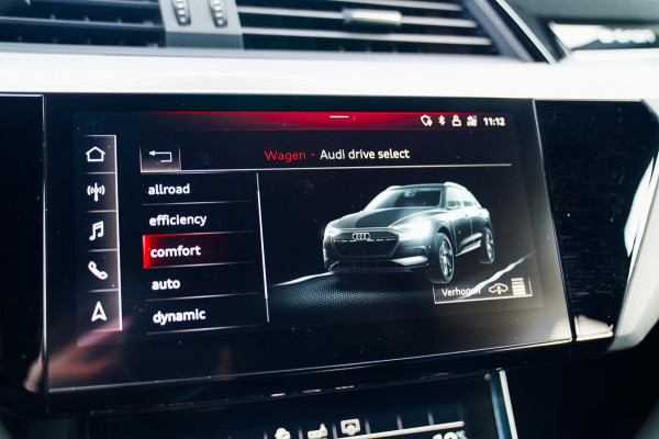 Audi e-tron E-tron 55 quattro advanced 95 kWh | Luchtvering | 360 camera