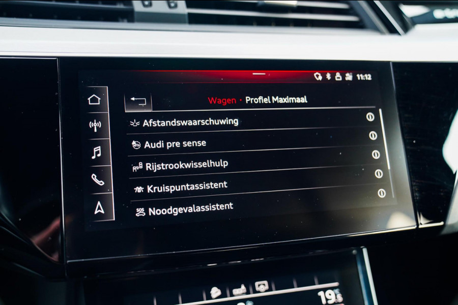 Audi e-tron E-tron 55 quattro advanced 95 kWh | Luchtvering | 360 camera