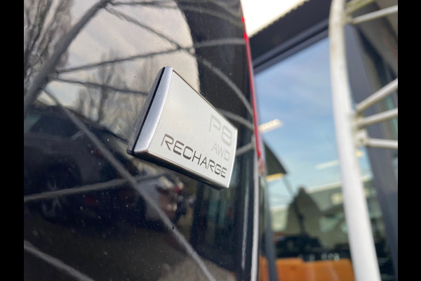 Volvo XC40 Recharge P8 AWD R-Design Panoramadak Vol Leder 92% SOH NL-Auto Rijklaarprijs!