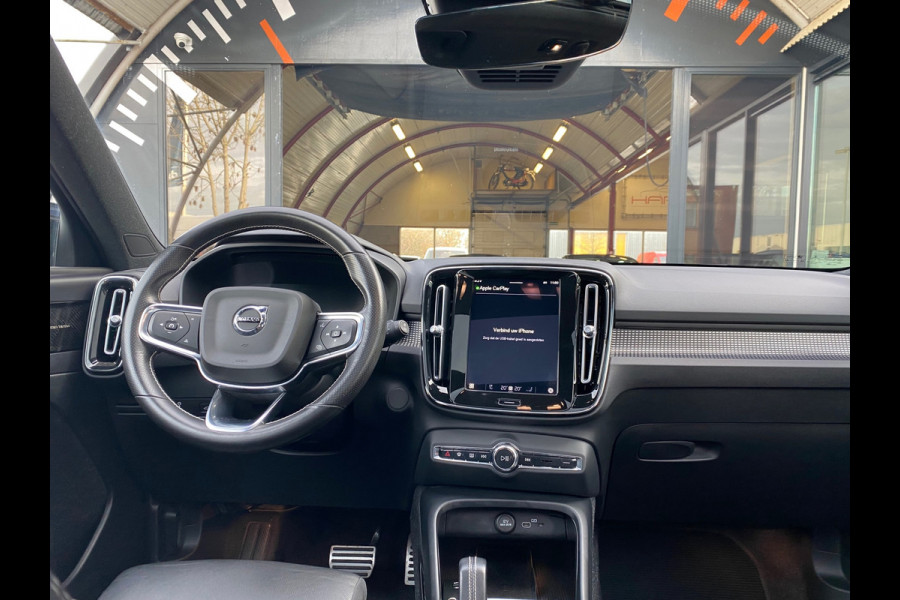 Volvo XC40 Recharge P8 AWD R-Design Panoramadak Vol Leder 92% SOH NL-Auto Rijklaarprijs!