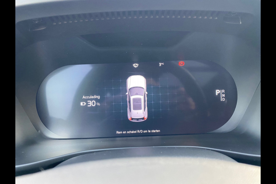 Volvo XC40 Recharge P8 AWD R-Design Panoramadak Vol Leder 92% SOH NL-Auto Rijklaarprijs!