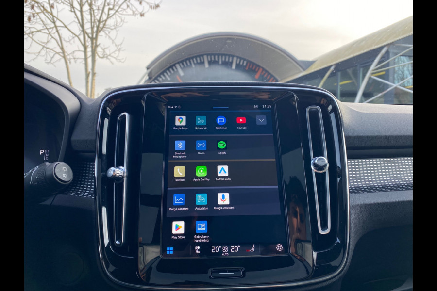 Volvo XC40 Recharge P8 AWD R-Design Panoramadak Vol Leder 92% SOH NL-Auto Rijklaarprijs!