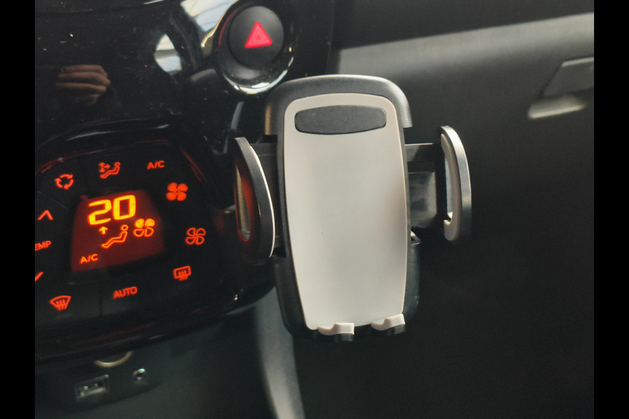 Citroën C1 1.0 VTi Urban Ride Rijklaar + 12 maanden Bovag-garantie Henk Jongen Auto's in Helmond,  al 50 jaar service zoals 't hoort!