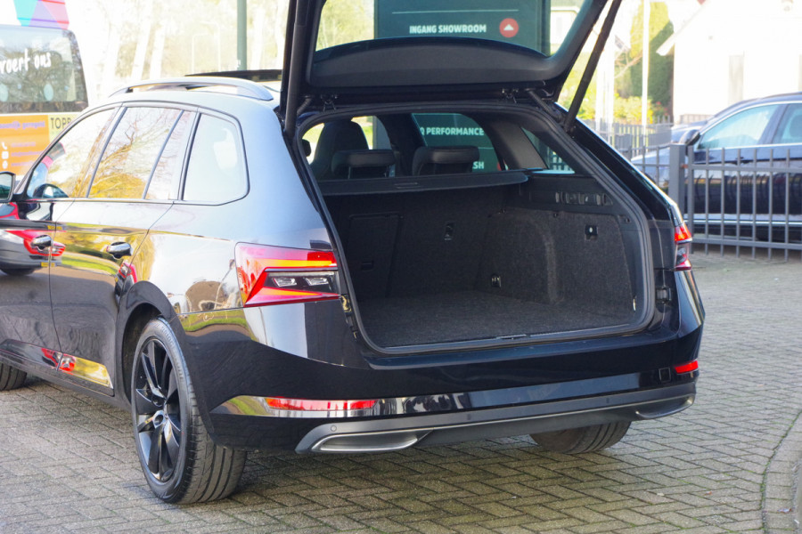 Škoda Superb Combi 1.4 TSI iV 218m PK Sportline BNS PHEV, Panoramadak, Adap. Cruise Control, Matrix-LED