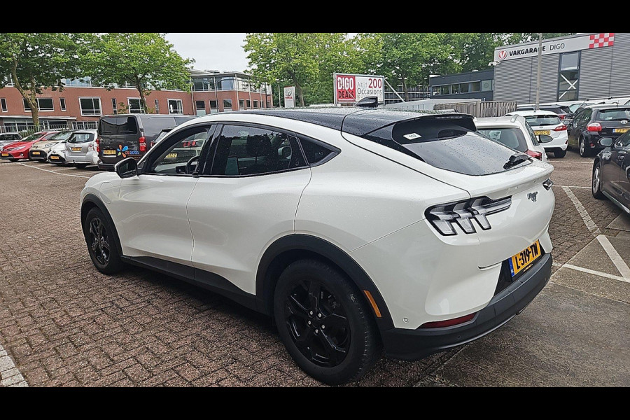 Ford Mustang Mach-E Sport RWD 75 kWh 400 km actieradius | SOH accu 94% | Navigatie |