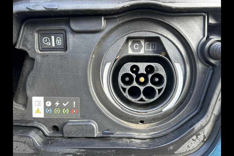 Peugeot 3008 1.6 HYbrid4 300 GT Pack Business | BLACK PACK | PANO DAK | APPLE CARPLAY / ANDROID AUTO | AFN. TREKHAAK | FOCAL AUDIO | 300 PK! | MEM. STOEL MET MASSAGE |