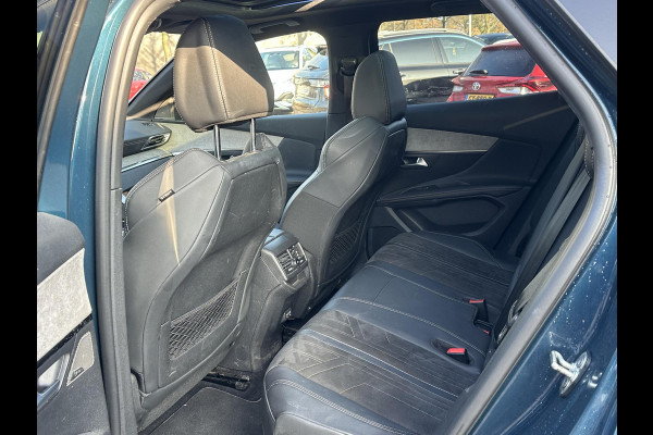 Peugeot 3008 1.6 HYbrid4 300 GT Pack Business | BLACK PACK | PANO DAK | APPLE CARPLAY / ANDROID AUTO | AFN. TREKHAAK | FOCAL AUDIO | 300 PK! | MEM. STOEL MET MASSAGE |