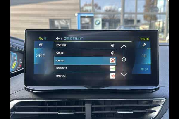 Peugeot 3008 1.6 HYbrid4 300 GT Pack Business | BLACK PACK | PANO DAK | APPLE CARPLAY / ANDROID AUTO | AFN. TREKHAAK | FOCAL AUDIO | 300 PK! | MEM. STOEL MET MASSAGE |