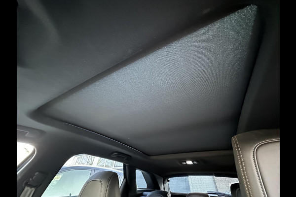 Peugeot 3008 1.6 HYbrid4 300 GT Pack Business | BLACK PACK | PANO DAK | APPLE CARPLAY / ANDROID AUTO | AFN. TREKHAAK | FOCAL AUDIO | 300 PK! | MEM. STOEL MET MASSAGE |