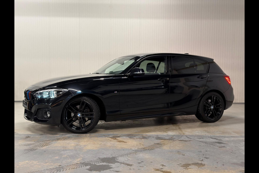 BMW 1-serie 120i Edition Sport Line Shadow High Executive | M-SPORT | STOELVERWARMING | BLACK EDITION