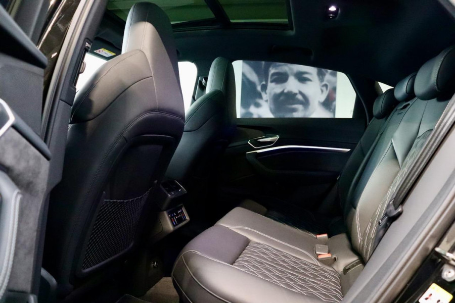Audi e-tron Sportback 55 Q S Ed. NL|RS zetels|LederDash|Vol