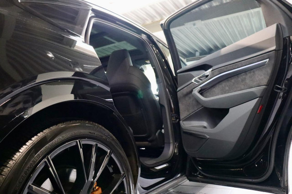 Audi e-tron Sportback 55 Q S Ed. NL|RS zetels|LederDash|Vol