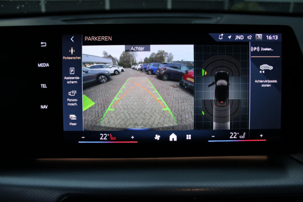 BMW iX2 EDrive20 67 kWh/M-Pakket/Pano