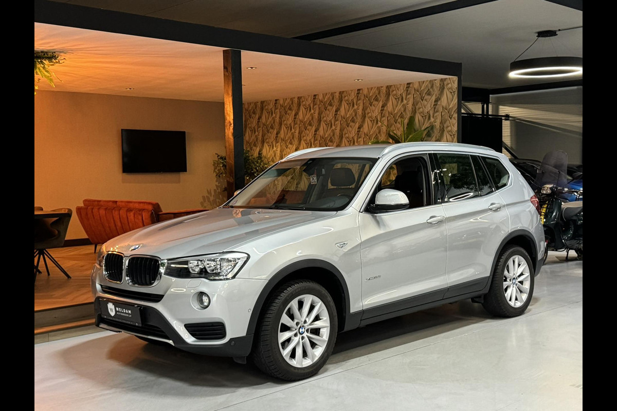 BMW X3 XDrive20i Advantage Garantie Leder Keyless Elek. Achterklep Cruise Clima Navi Rijklaar