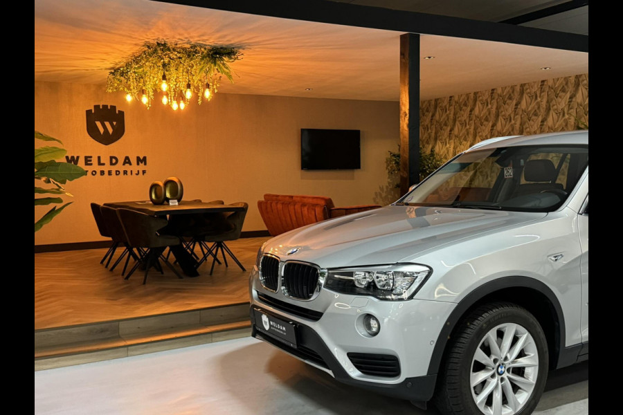 BMW X3 XDrive20i Advantage Garantie Leder Keyless Elek. Achterklep Cruise Clima Navi Rijklaar