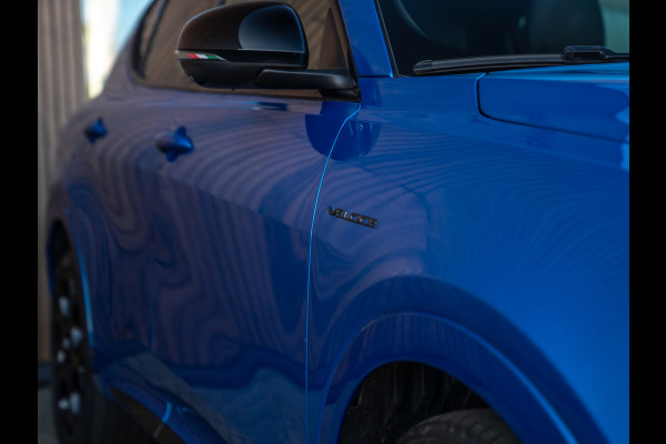 Alfa Romeo Tonale 1.3T PHEV 280pk Veloce | Full! | Pano-dak | Harman/Kardon | LED-Matrix | Stoelventilatie | 360 cam | CarPlay | Blu Misano