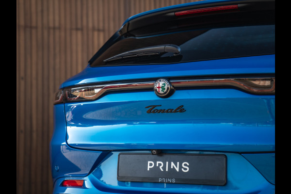 Alfa Romeo Tonale 1.3T PHEV 280pk Veloce | Full! | Pano-dak | Harman/Kardon | LED-Matrix | Stoelventilatie | 360 cam | CarPlay | Blu Misano