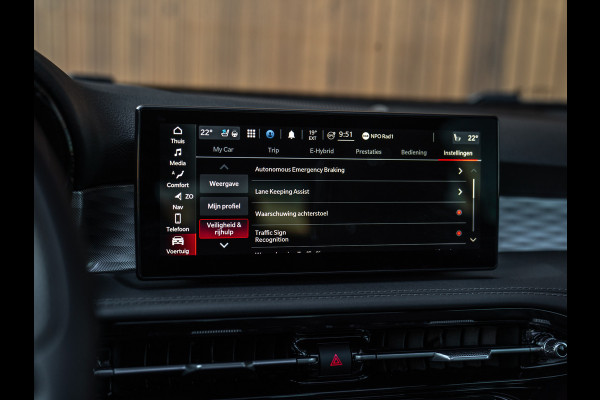 Alfa Romeo Tonale 1.3T PHEV 280pk Veloce | Full! | Pano-dak | Harman/Kardon | LED-Matrix | Stoelventilatie | 360 cam | CarPlay | Blu Misano