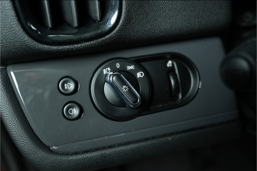 MINI Countryman 1.5 Cooper | Volledig uitgerust | Panorama | H/K | Adaptief Cruise