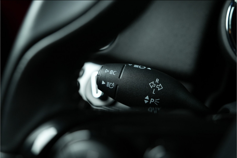 MINI Countryman 1.5 Cooper | Volledig uitgerust | Panorama | H/K | Adaptief Cruise