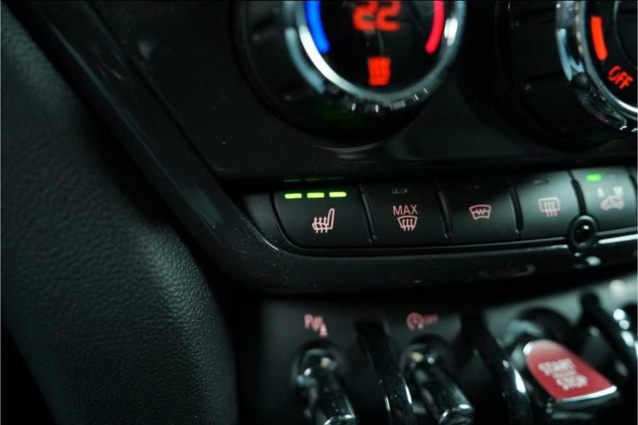 MINI Countryman 1.5 Cooper | Volledig uitgerust | Panorama | H/K | Adaptief Cruise