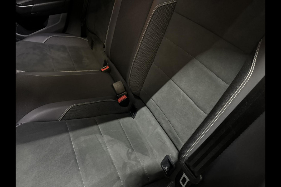 Volkswagen Taigo 1.0 TSI Style Garantie Carplay Camera IQ. Light Adoptieve Cruise Keyless Navi Clima Led Dab PDC Rijklaar