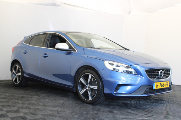 Volvo V40 1.5 T3 Polar+ Sport |Pano|Stoelverwarming|Trekhaak|
