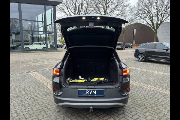Volkswagen ID.4 Pro 77 kWh COMPLETE AUTO|WARMTEPOMP| SPORTSTOELEN| ELEK. STOELEN MET MEMORY + MASSAGE| ELEK. TREKHAAK| ELEK. ACHTERKLEP| 360 CAMERA VOORRUITVERWARMING| PANO|