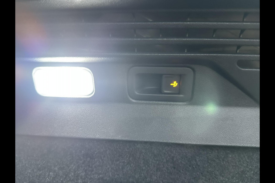 Volkswagen ID.4 Pro 77 kWh COMPLETE AUTO|WARMTEPOMP| SPORTSTOELEN| ELEK. STOELEN MET MEMORY + MASSAGE| ELEK. TREKHAAK| ELEK. ACHTERKLEP| 360 CAMERA VOORRUITVERWARMING| PANO|