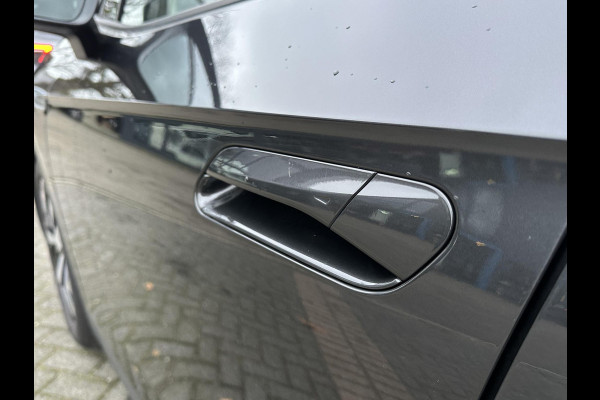 Volkswagen ID.4 Pro 77 kWh COMPLETE AUTO|WARMTEPOMP| SPORTSTOELEN| ELEK. STOELEN MET MEMORY + MASSAGE| ELEK. TREKHAAK| ELEK. ACHTERKLEP| 360 CAMERA VOORRUITVERWARMING| PANO|