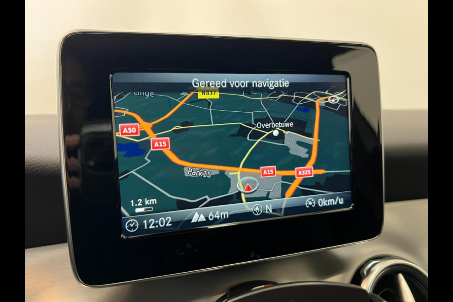 Mercedes-Benz GLA 180 / AMG / Clima / Stoelverwarming