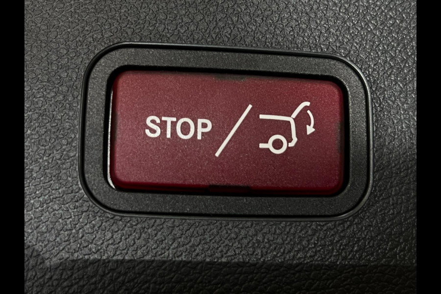 Mercedes-Benz GLA 180 / AMG / Clima / Stoelverwarming