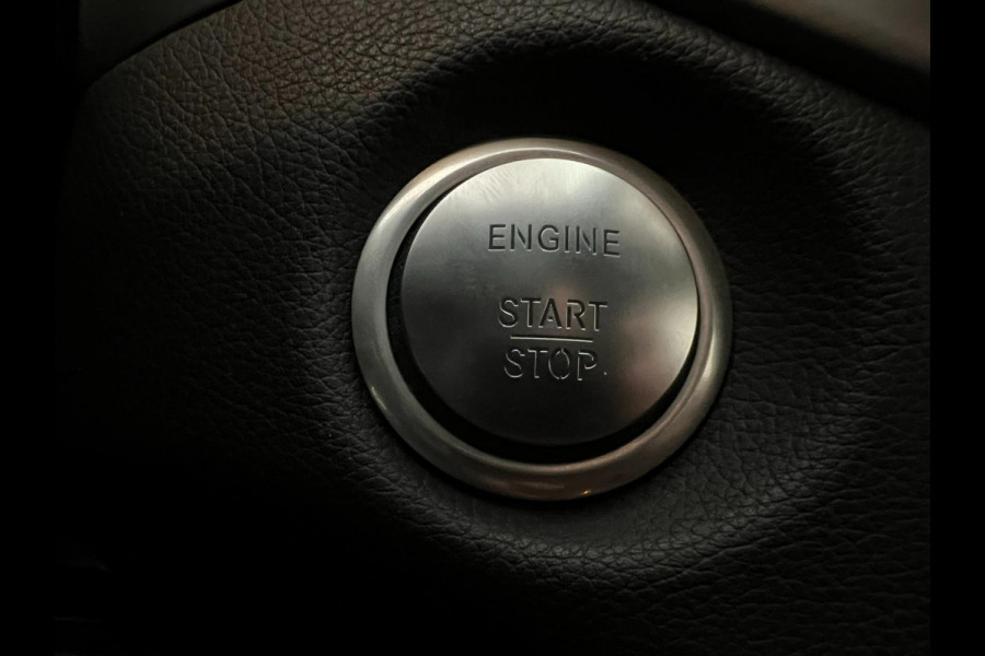 Mercedes-Benz GLA 180 / AMG / Clima / Stoelverwarming