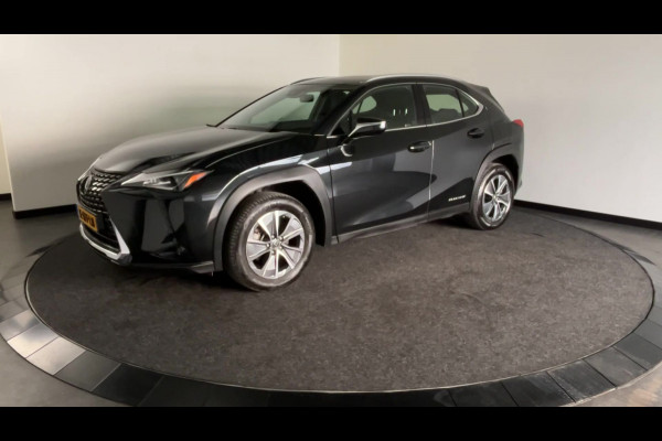 Lexus UX 300e Business 54 kWh Elektrisch Rijden in Stijl | Nette auto | Apple Carplay / Android Auto
