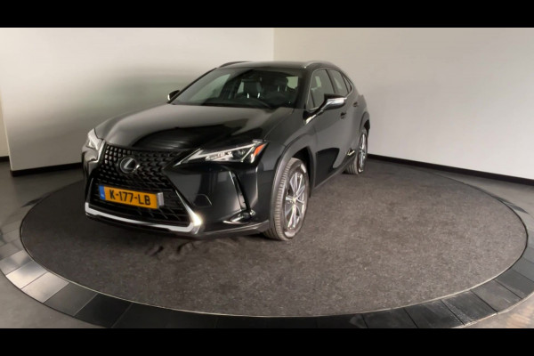 Lexus UX 300e Business 54 kWh Elektrisch Rijden in Stijl | Nette auto | Apple Carplay / Android Auto