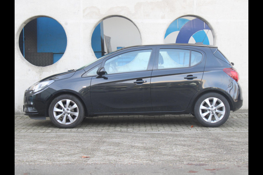 Opel Corsa 1.4 Favourite | NAVIGATIE | APPLE CARPLAY |