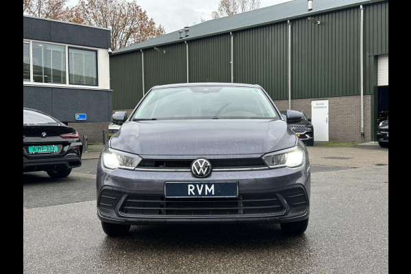 Volkswagen Polo 1.0 TSI Life 95PK | AUTOMAAT | CAMERA | APPLE/ANDROID CARPLAY | PDC VOOR + ACHTER | FABRIEKSGARANTIE TOT 02-2027 |