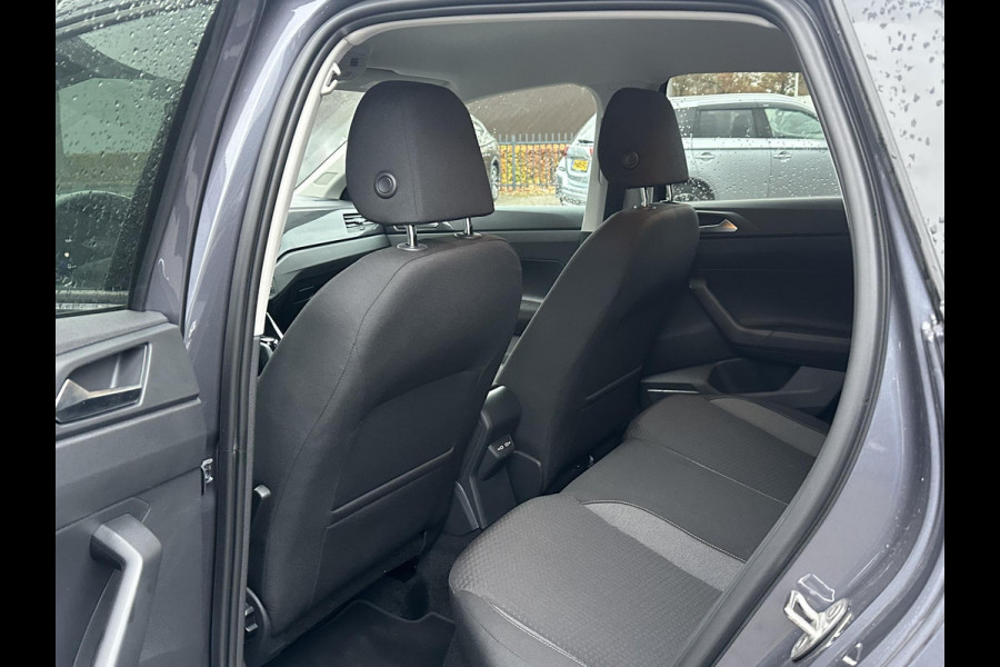 Volkswagen Polo 1.0 TSI Life 95PK | AUTOMAAT | CAMERA | APPLE/ANDROID CARPLAY | PDC VOOR + ACHTER | FABRIEKSGARANTIE TOT 02-2027 |